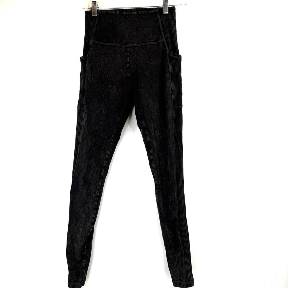 Aerie Offline OG High Rise Leggings Size Medium